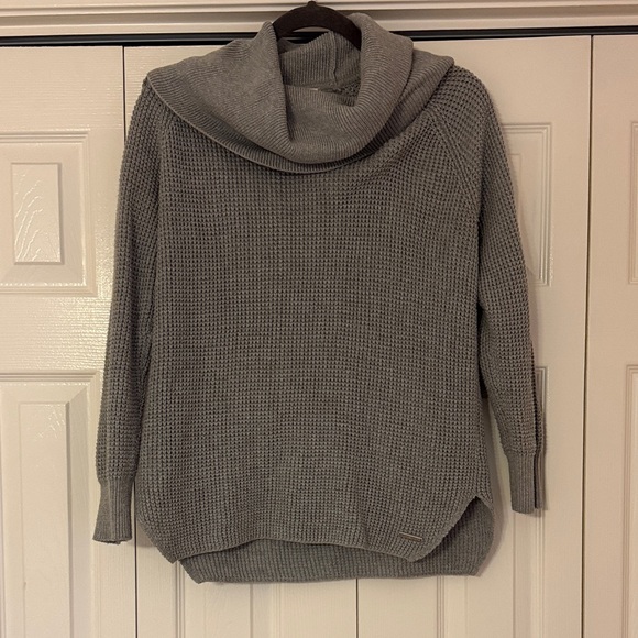 Michael Kors Sweaters - Michael Kors Gray Turtleneck Sweater